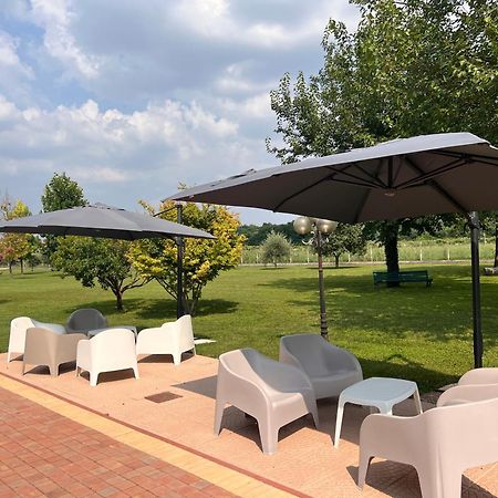 Appartamento "Casa Vacanze Corte Ara Decima" Сона Экстерьер фото