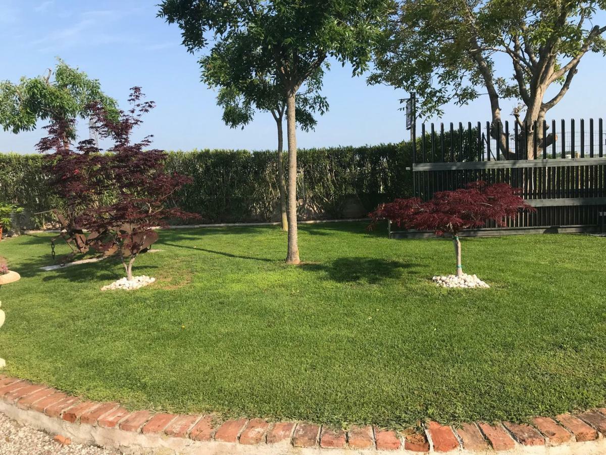 Appartamento "Casa Vacanze Corte Ara Decima" Сона Экстерьер фото